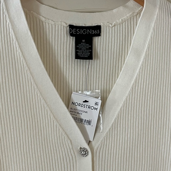 New! Design 365 Designer Brand Elegant White V-Neck Women's Sweater Medium - Picture 5 of 16